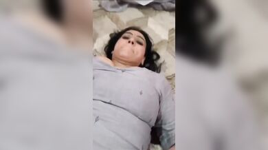 Housewife punjabi aunty banged with oiled up cock