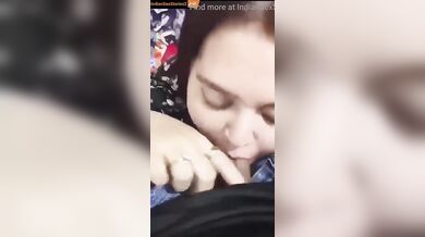 Lucky guy gets deep sucking by himachal milf aunty