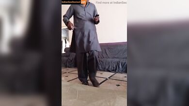 Muslim chacha samdhan ji doggy style desi chudai video