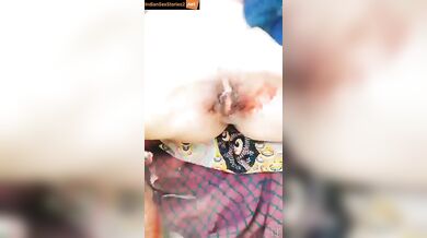 Dehati bhabhi fucking in periods (jungle hot chudai mms)