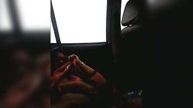 Young desi bhabhi wet pussy licking by taxi driver