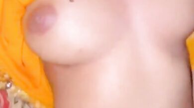 Chudakkad desi girl fingered before chudai