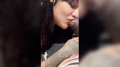 NRI bhabhi kissing black cock with smile