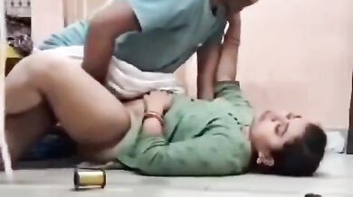 Tailor Satvir fucked bhbahi in her house - Scandal video