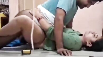 Tailor Satvir fucked bhbahi in her house - Scandal video