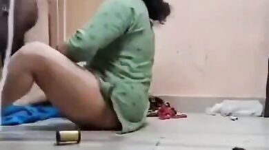 Tailor Satvir fucked bhbahi in her house - Scandal video