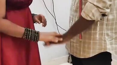 Randi bhabhi fucking with her tailor (hindi dirty audio)