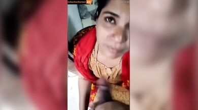 Kannada bhabhi giving quick blowjob to padosi guy