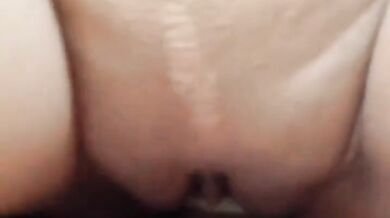 Divorced aunty having car sex with young guy