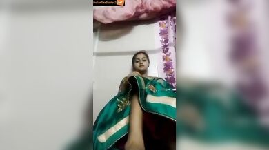 Rimmi bhabhi in saree opening up to show her hot chut`