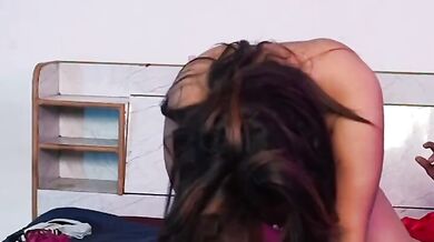 Very hot bhabhi HD web series video