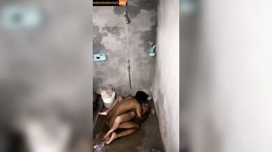 Pakistani viral toilet fucking Bhabhi new video