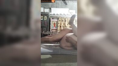 Big boobs granny lover uncle fucking in viral sex video