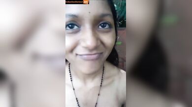South Indian girl jungle boobs pressing video