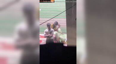 Local randi Bhabhi fucked on shopping centre stairs