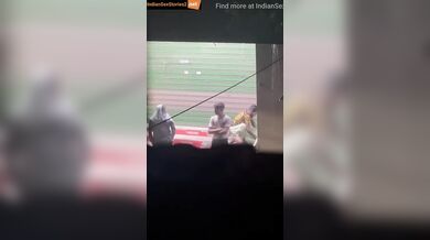 Local randi Bhabhi fucked on shopping centre stairs