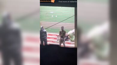 Local randi Bhabhi fucked on shopping centre stairs