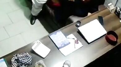 Big gaand hijabi kamwali banged in hotel CCTV footage