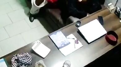 Big gaand hijabi kamwali banged in hotel CCTV footage