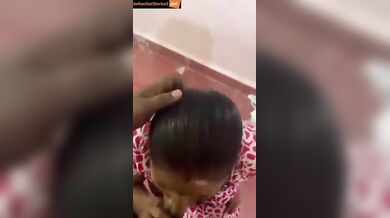 Salem tamil housewife sucking lover's cock