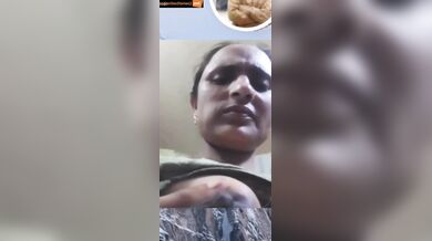 Rajasthani muslim Bhabhi showing nipples in video call