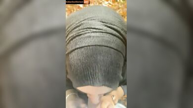 Muslim Bhabhi from UP giving sucking to her boss