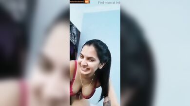 Cheating Kannada woman sucks boss' penis