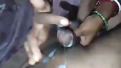 Desi cum slut wife getting sperms on her body