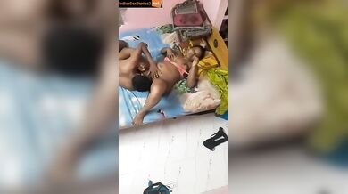 Young man licking tamil woman's pussy