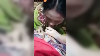 Hot bangla wife sloppy lund sucking mms