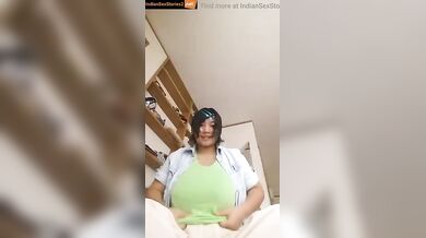 Tanker boobs assamese college girl showing it live