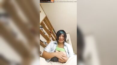 Tanker boobs assamese college girl showing it live