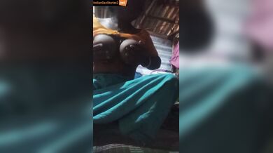 Tanker boobs village housewife pussy fingering video