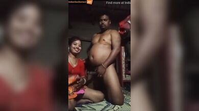 Dehati Bhabhi in saree and blouse fucking with husband