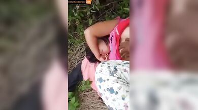 Assamese college girl hairy pussy fucking jungle mms