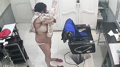 Desi aunty clothes change CCTV video