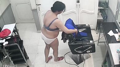 Desi aunty clothes change CCTV video