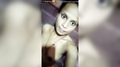 19 year old girl village xxx selfie