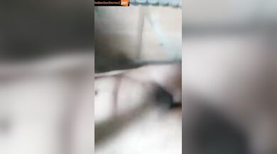 Oriya girl undressing to show her pussy in live video