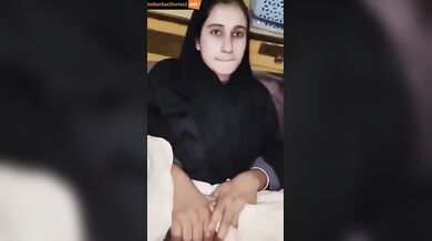 Hijabi muslim Bhabhi fast cock riding fuck video