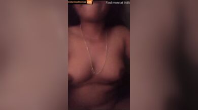 Young village girl showing her pink pussy in naked mms