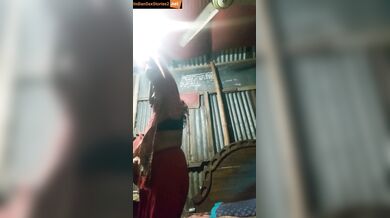 Aroused Bhabhi fucking chut with toothbrush and brinjal