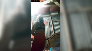 Aroused Bhabhi fucking chut with toothbrush and brinjal