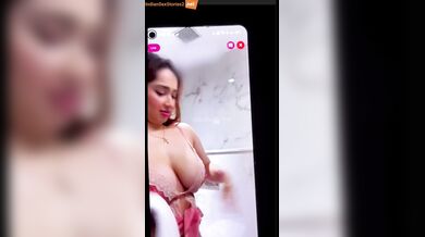 Aditi mistry big boobs viral video (live chat)