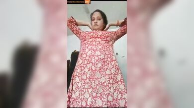 Angry desi milf nude dress change mms video