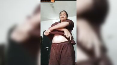 Angry desi milf nude dress change mms video