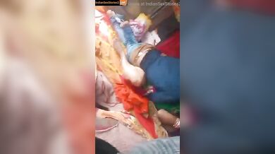 Desi callgirl fucked in running truck!