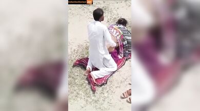 Desi Pakistani mms of big ass randi fucked outdoor