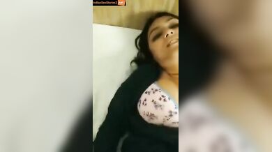 Desi randi girl fucking and talking dirty in hindi