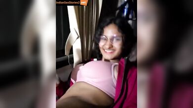Sexy tamil girl Khadija naked show from bus